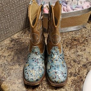 Girls 10M Roper square toe boots